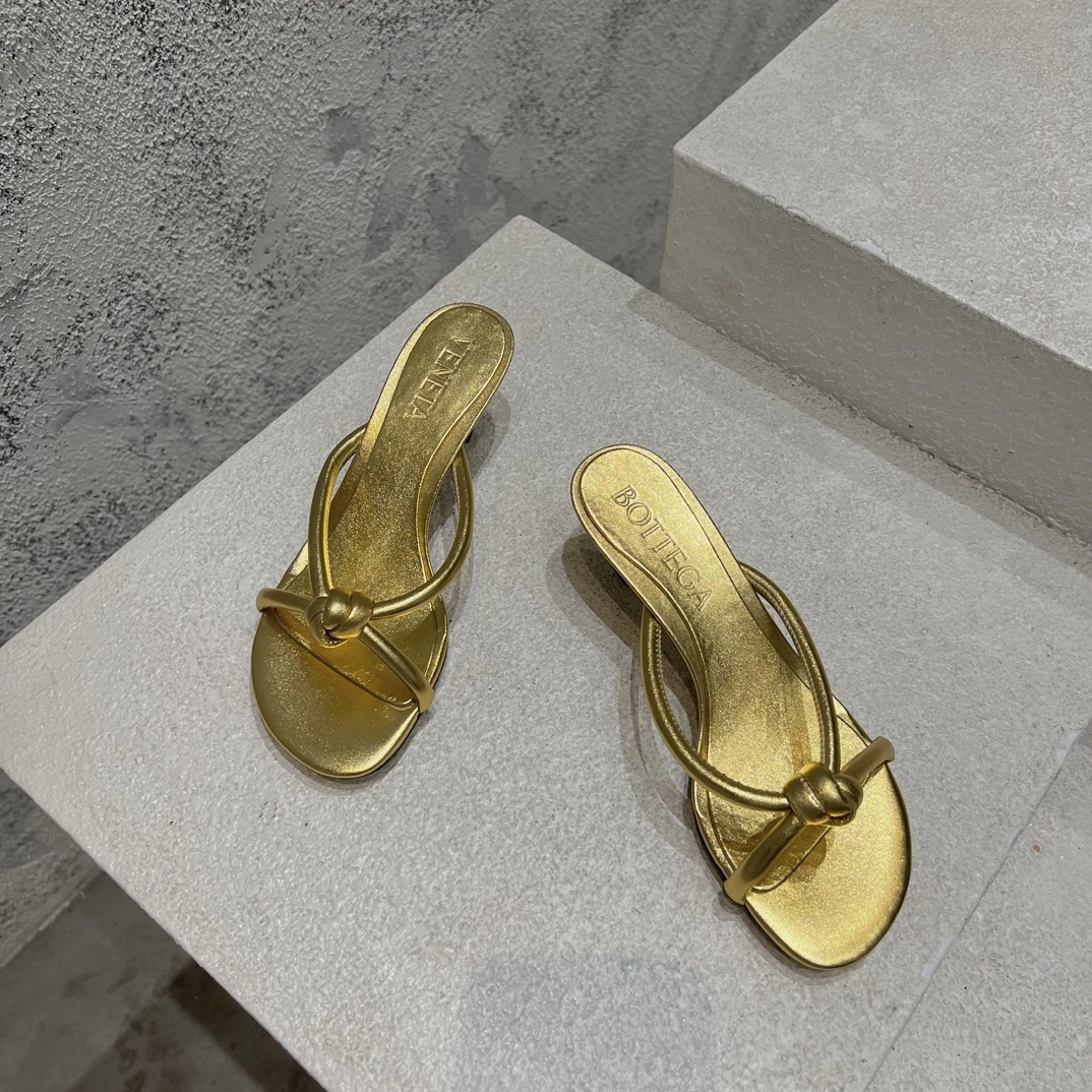 COCO-- 775417V3P708265 Heel height：4.5CM item:D-X062M2827